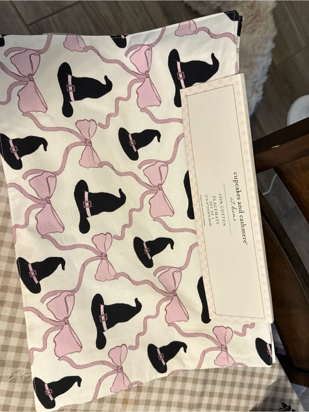Cupcakes and Cashmere Pink Bow & Black Witch Hat Cotton placemats